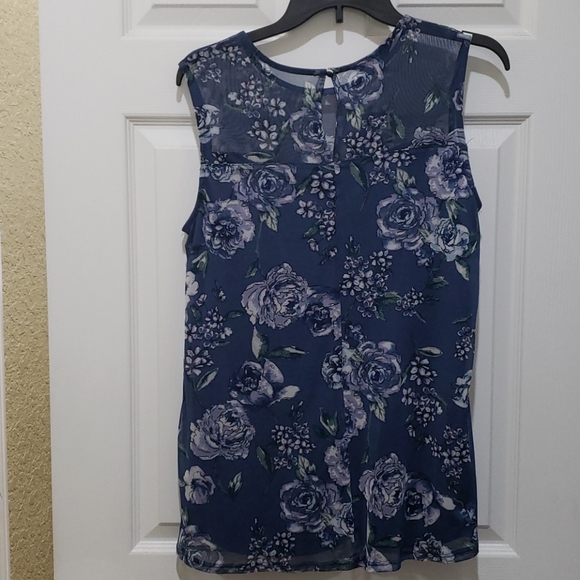 Apt. 9 Women’s Small Blue Floral Sleeveless Top - Picture 3 of 3